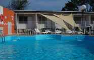 Swimming Pool 2 Duerming París Pontevedra Hotel