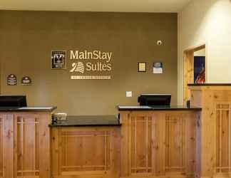 Lobby 2 MainStay Suites Williston