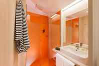 In-room Bathroom B&B Hotel Aalen