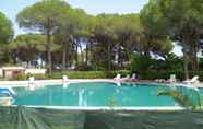 Swimming Pool 5 Hotel New Barcavela