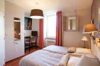 Bedroom Logis Hotel Beausejour