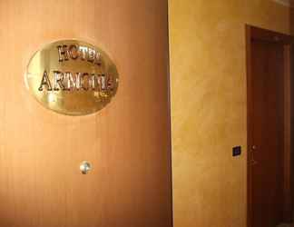 Lobi 2 Hotel Armonia