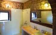 In-room Bathroom 4 Chandelao Garh