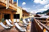 Swimming Pool Anova Hotel & Spa