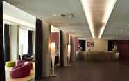 Lobby 5 Hotel Mercure Villefranche en Beaujolais Ici & La