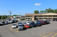 Common Space American Inn & Suites