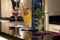 Quầy bar, cafe và phòng lounge DoubleTree by Hilton London - Greenwich