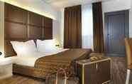 Kamar Tidur 7 Blu 9 Hotel