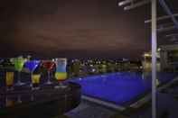 Swimming Pool Davanam Sarovar Portico Suites Bengaluru