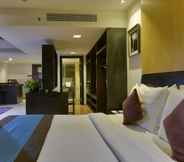 Phòng ngủ 3 Davanam Sarovar Portico Suites Bengaluru