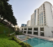 Kolam Renang 2 Istanbul Gonen Hotel