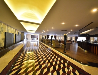 Lobi 2 Istanbul Gonen Hotel