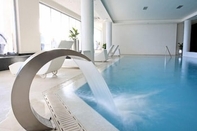Swimming Pool Hotel Amabilis