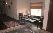 Lobi 4 Hotel One Bahawalpur