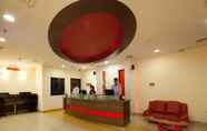 Lobby 5 Ginger Mumbai Andheri (MIDC)