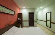 Bedroom 2 Ginger Mumbai Andheri (MIDC)