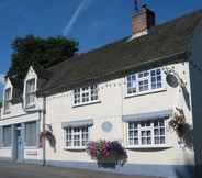 Exterior 2 The Old Bakers Cottage B&B