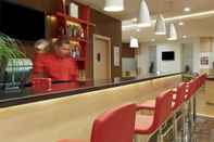 Bar, Cafe and Lounge ibis Adana