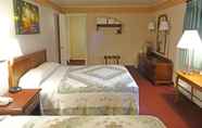 ห้องนอน 2 Amish Country Motel