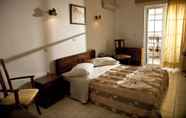Kamar Tidur 5 Filoxenia Hotel