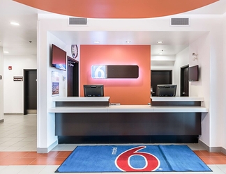 Lobi 2 Motel 6 Moosomin, SK