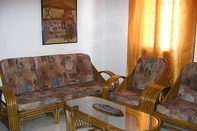 Lobi Olympia Paxos Apartment