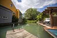 Kolam Renang Spa Resort Landlust Dresden