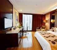 Kamar Tidur 7 Golden Eagle Summit Hotel Kunming