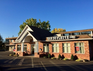 Exterior 2 Motel et Appartements du Fleuve