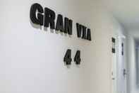 Bangunan Hostal Gran Via 44