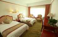 Bedroom 2 Baishan Hotel
