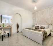 Bedroom 6 Pantheon by Villa Olympia - Adults Only