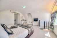 Bedroom Pantheon by Villa Olympia - Adults Only