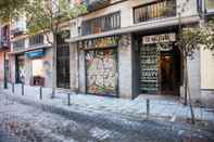 Bên ngoài Hostal CC Malasaña