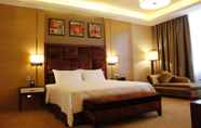 Kamar Tidur 4 Venus Royal Hotel