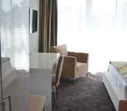 Kamar Tidur 7 Hotel Swiss Star