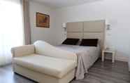 Bilik Tidur 4 Hôtel Les Criquets - Bordeaux