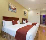 Kamar Tidur 6 Asiatic Hotel by LaGuardia Airport