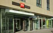 Exterior 7 ibis London Blackfriars