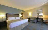 Bedroom 5 Holiday Inn Express Hotel & Suites Waterloo - St Jacobs, an IHG Hotel