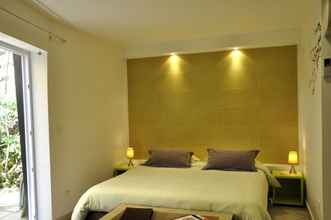 Kamar Tidur 4 Private Hotel