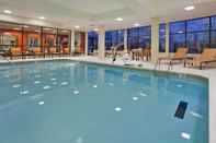Swimming Pool Courtyard by Marriott Pittsburgh North/Cranberry Woods