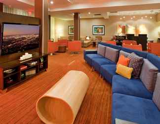 Lobi 2 Courtyard by Marriott Pittsburgh North/Cranberry Woods