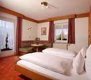 Bedroom 6 Hotel Edelweiß