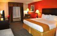 Kamar Tidur 2 Holiday Inn Express Pittsburgh East - Mall Area, an IHG Hotel