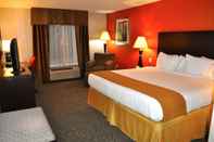 Kamar Tidur Holiday Inn Express Pittsburgh East - Mall Area, an IHG Hotel