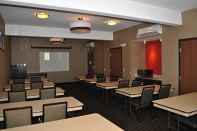 Ruangan Fungsional Holiday Inn Express Pittsburgh East - Mall Area, an IHG Hotel