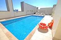 Swimming Pool Ramee Rose Hotel Apartments Abu Dhabi