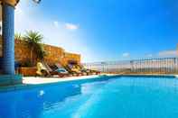 Swimming Pool Bellavista Farmhouses Gozo