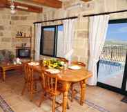 Phòng ngủ 5 Bellavista Farmhouses Gozo